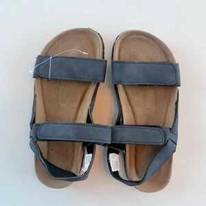 Kids Sandals Size 2–3 | Adjustable Strap Comfort Shoes | New